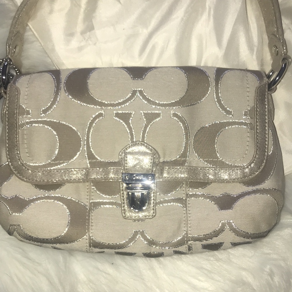 AUTHENTIC “COACH POPPY GLAM” PURSE - Picture 3 of 15